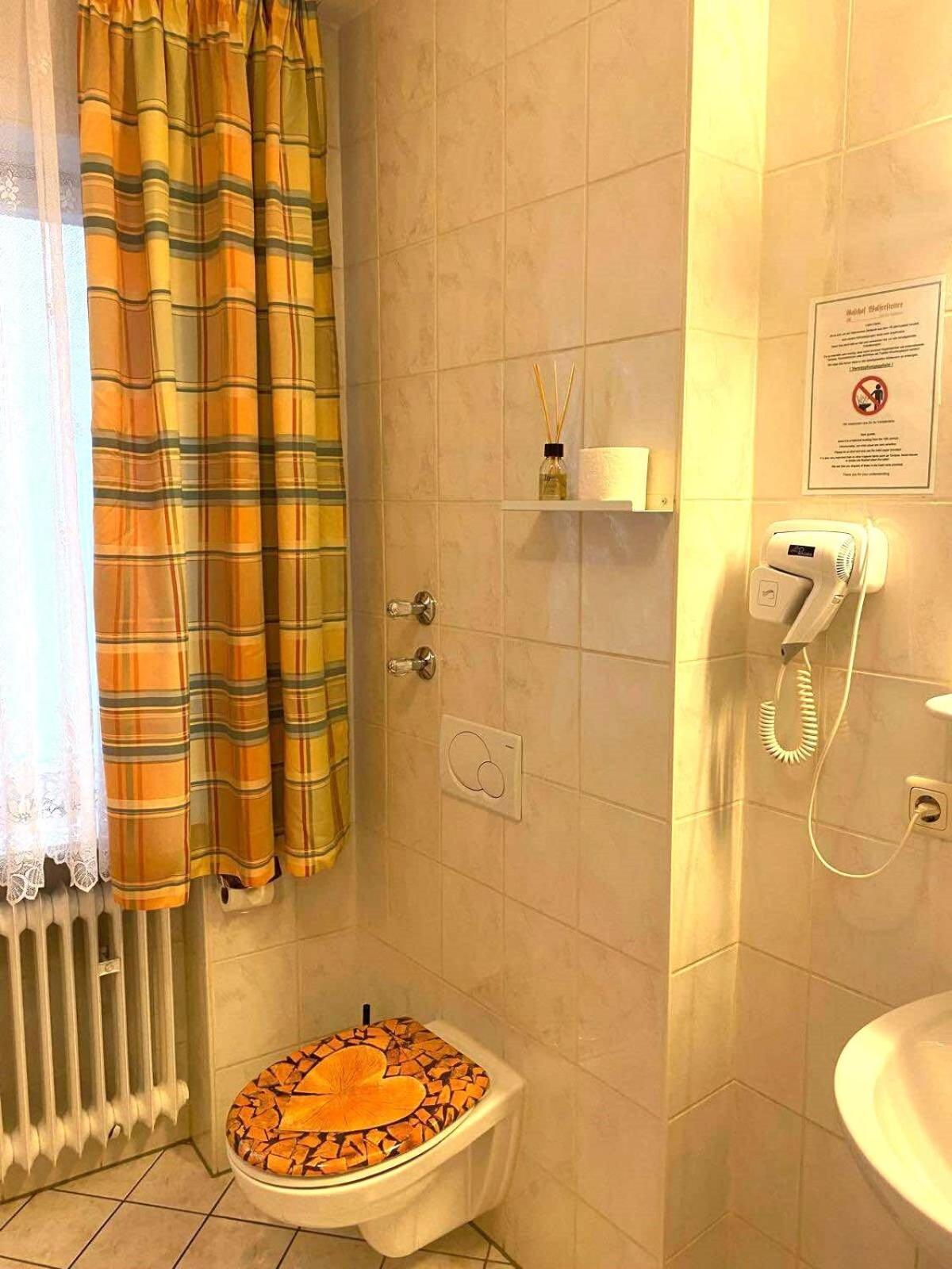Gasthof Wolferstetter Vilshofen an der Donau Room photo
