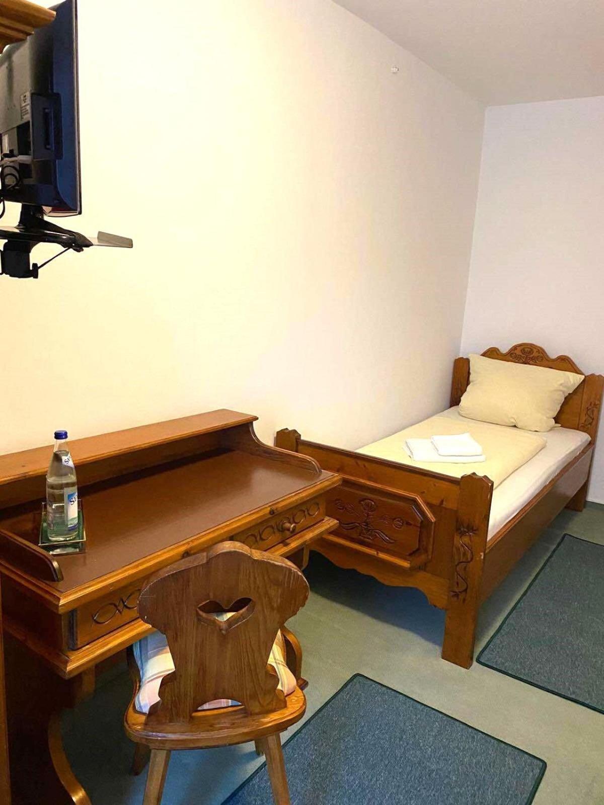 Gasthof Wolferstetter Vilshofen an der Donau Room photo