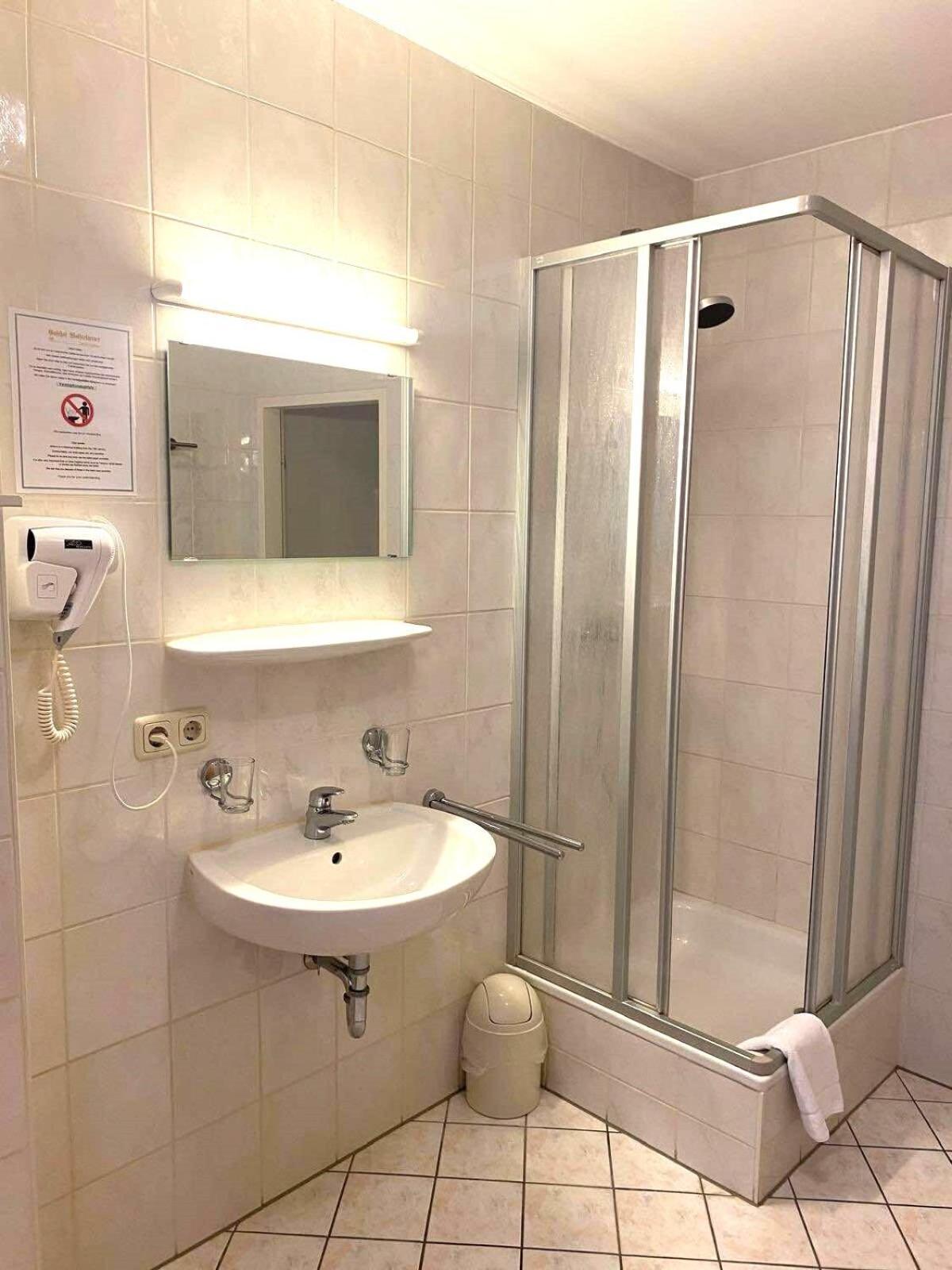 Gasthof Wolferstetter Vilshofen an der Donau Room photo